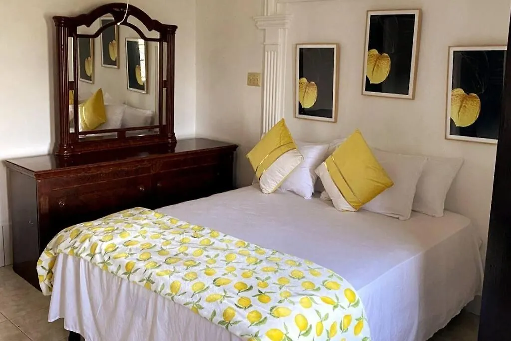 Mandeville Chateau Apartamento